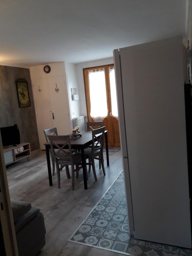 Enclos Savoyard Appartement Meuble 1Chambre 1 Canape Lits 3Personnes Grand-Aigueblanche Exterior photo